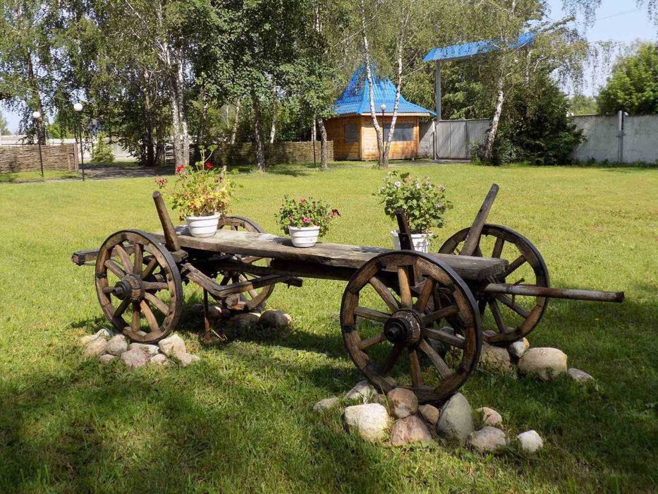 Продам комерційний комплекс в смт. Чоповичі, Коростенський р-н.