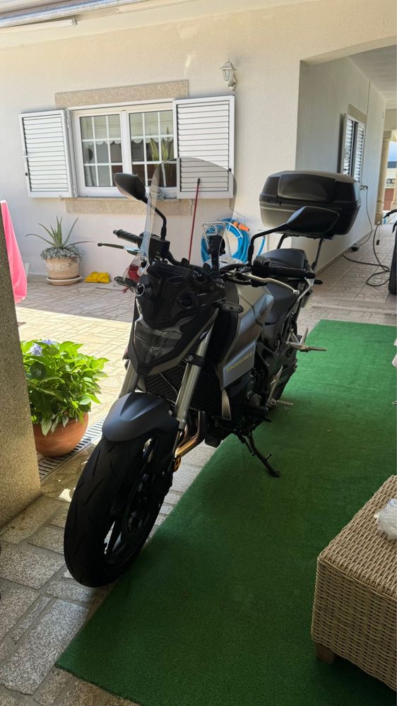 Honda Hornet 750