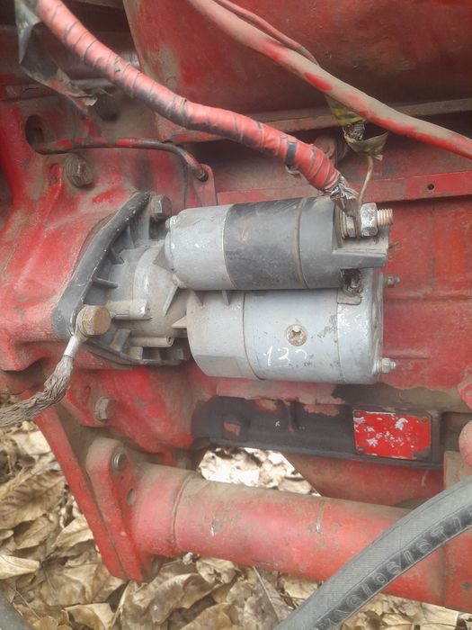 Трактор т 25 в хорошем состоянии