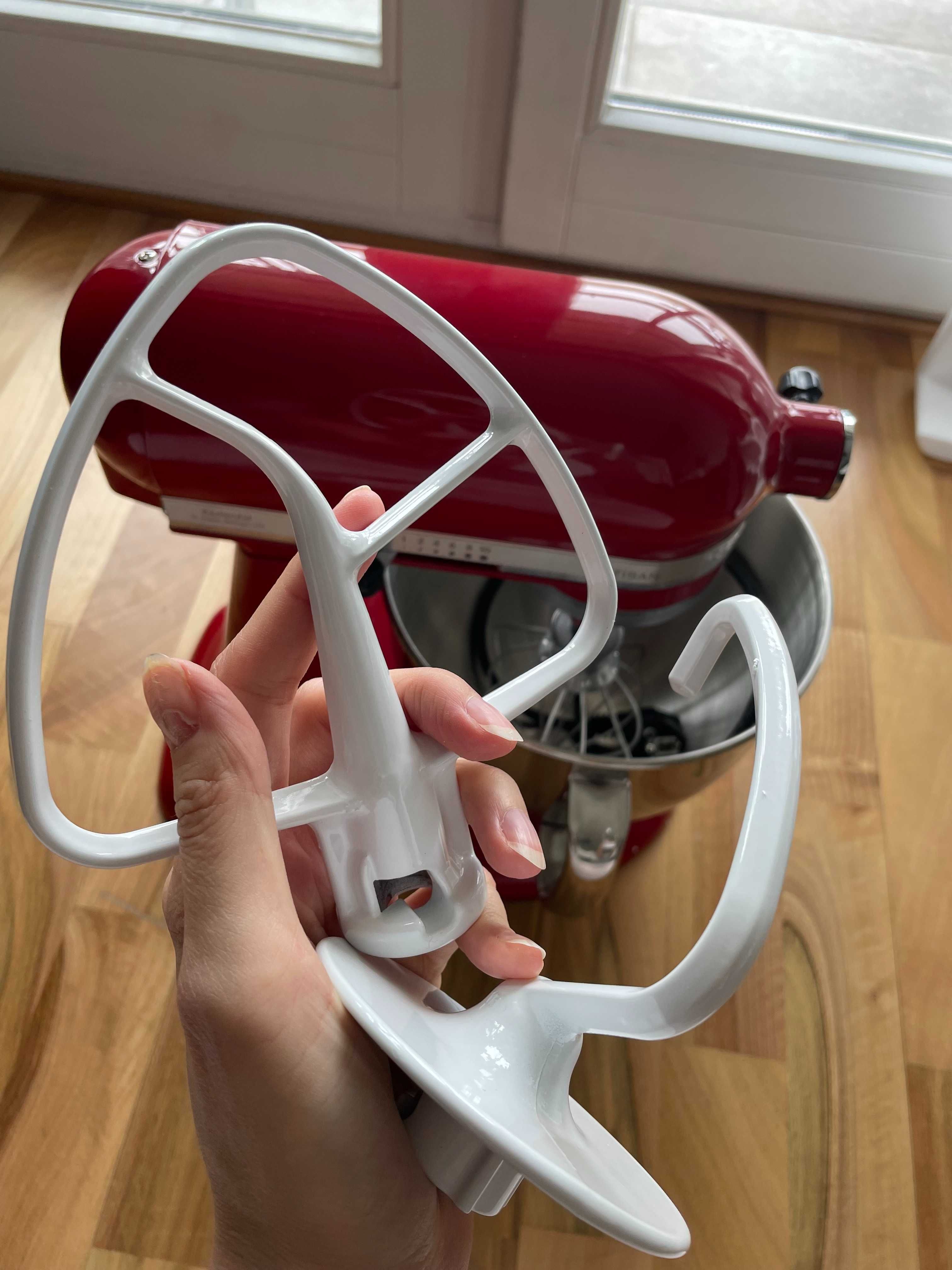 Robot planetarny KitchenAid czerwony Artisan 4,8L