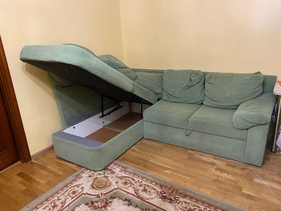 Б/у диван, кутовий диван