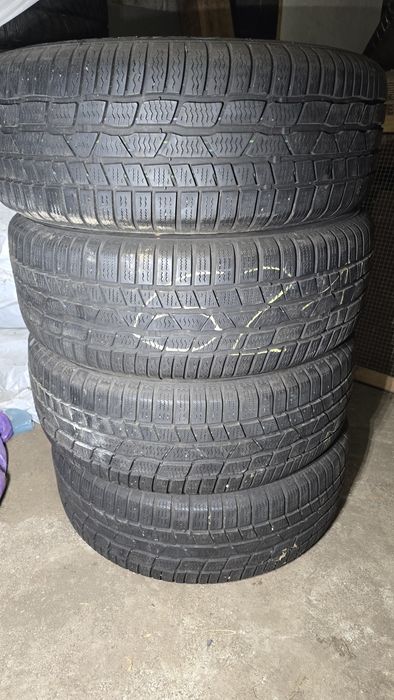 Opony zimowe Continental ContiWinter contact 215/60 R16