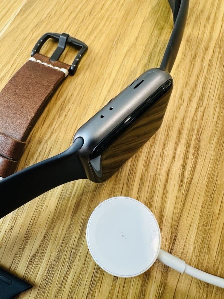 Zegarek Apple Watch series 3 42mm GPS