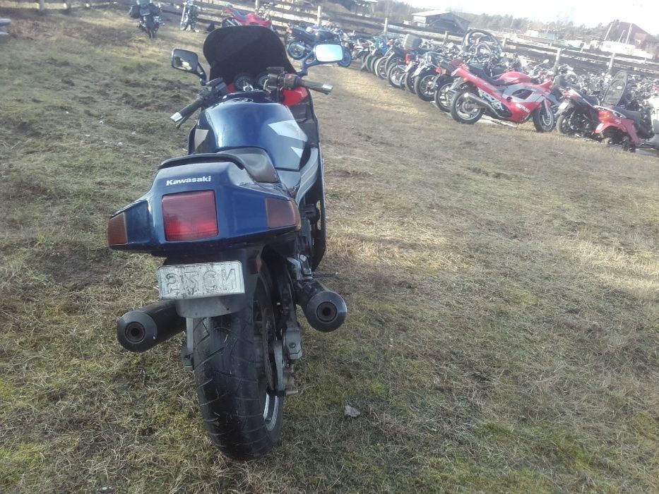 Kawasaki zx10 zx 10 tomcat silnik lagi gaźniki czasza koło bak części