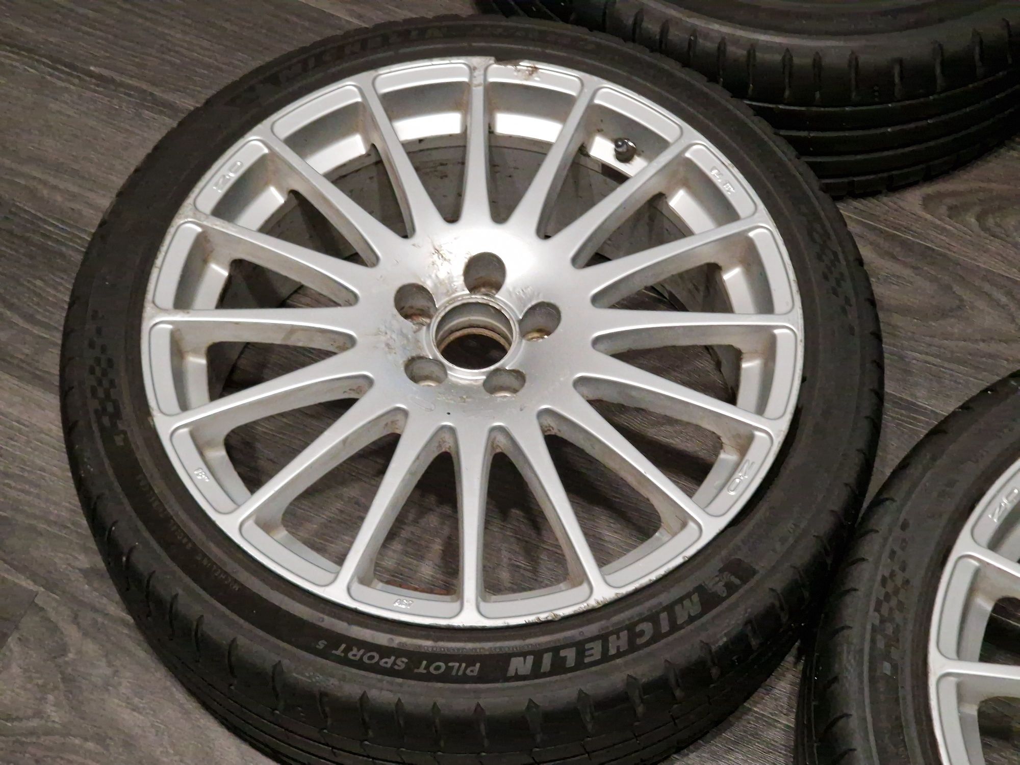 Koła OZ SUPERTURISMO 18x8" 5x100 Michelin PilotSport 225/40/18 2024