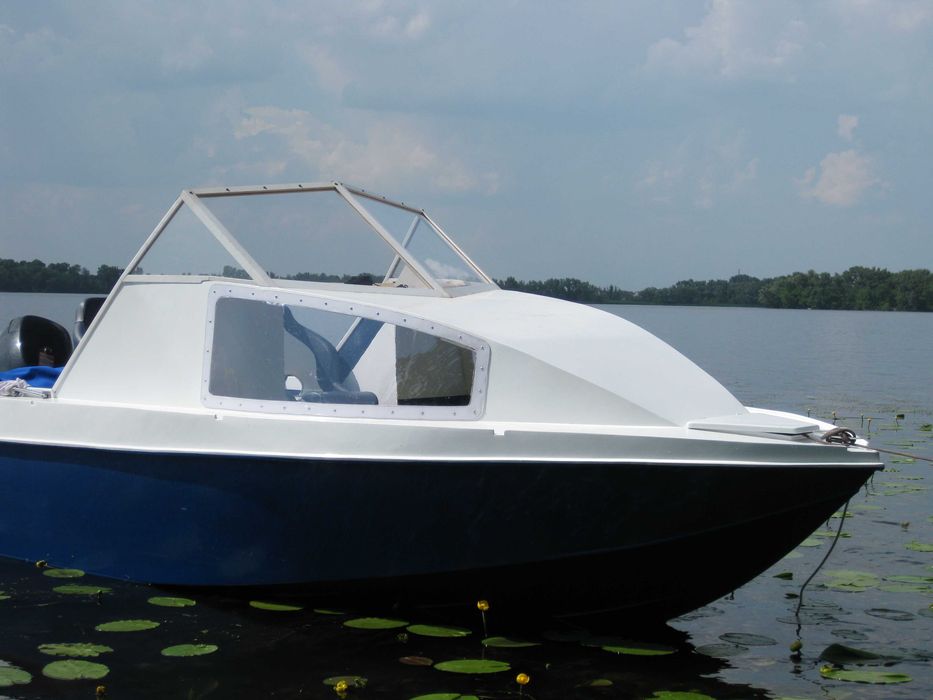 Катер моторный Север