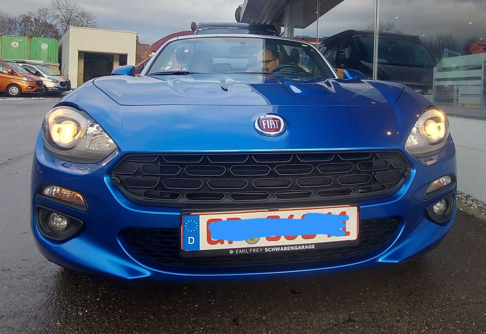 Fiat 124 Spider versão Lusso