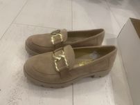 Sprzedam nowe damskie buty