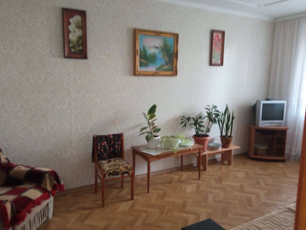 Оренда кімнати  в двох кімнатній квартирі