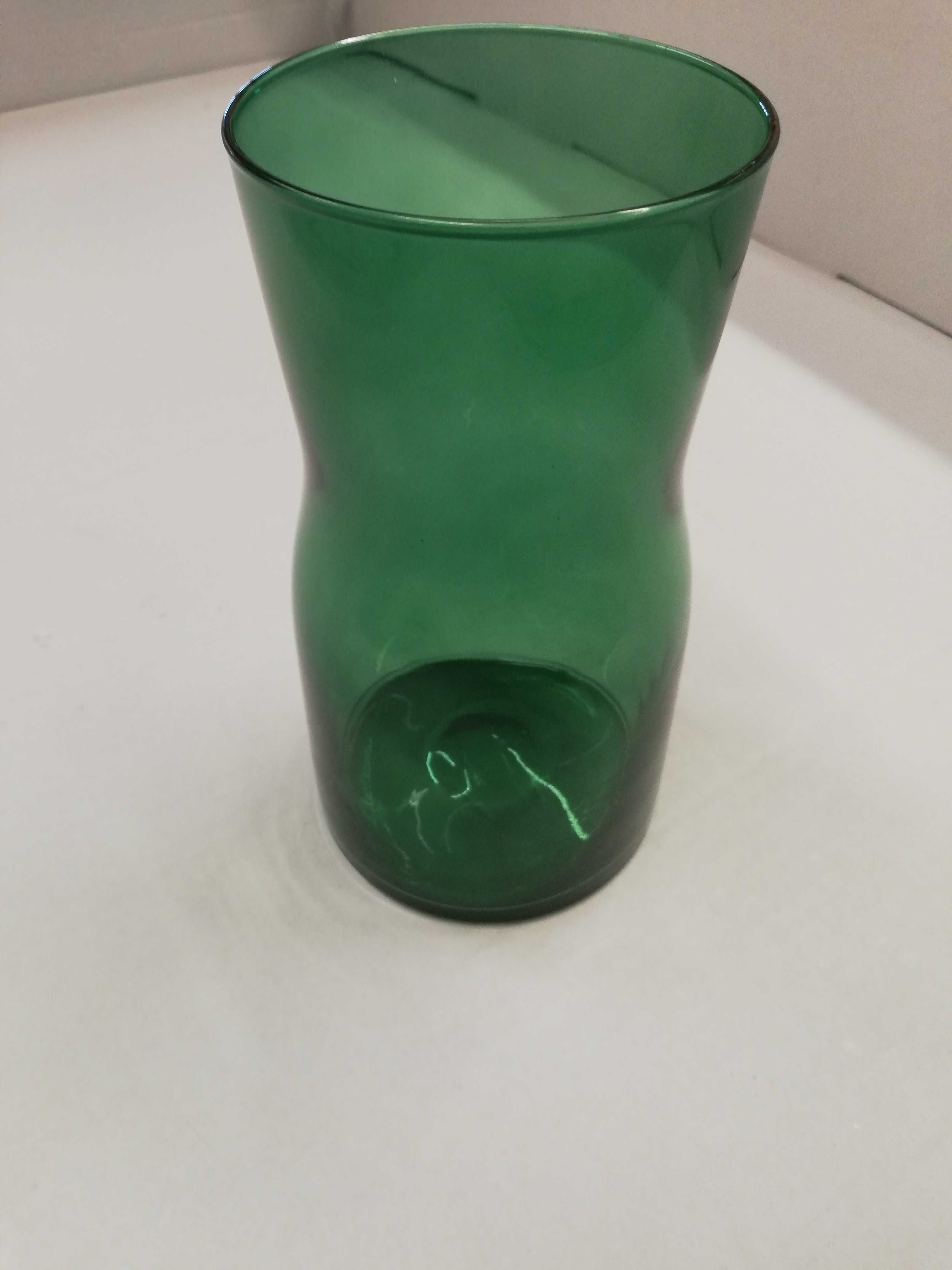 Wazon szklany zielony, przezroczysty