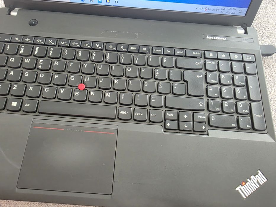 Lenovo E531 i3 512GB. Troca/retoma. Com carregador