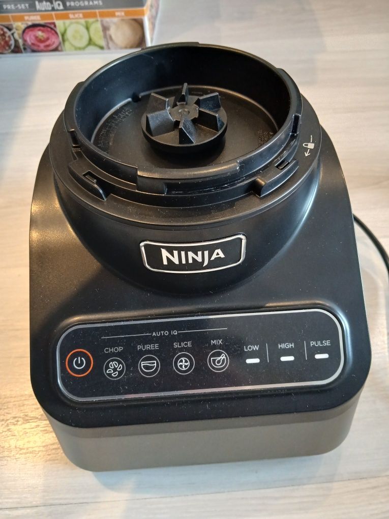 Robot, blender Ninja