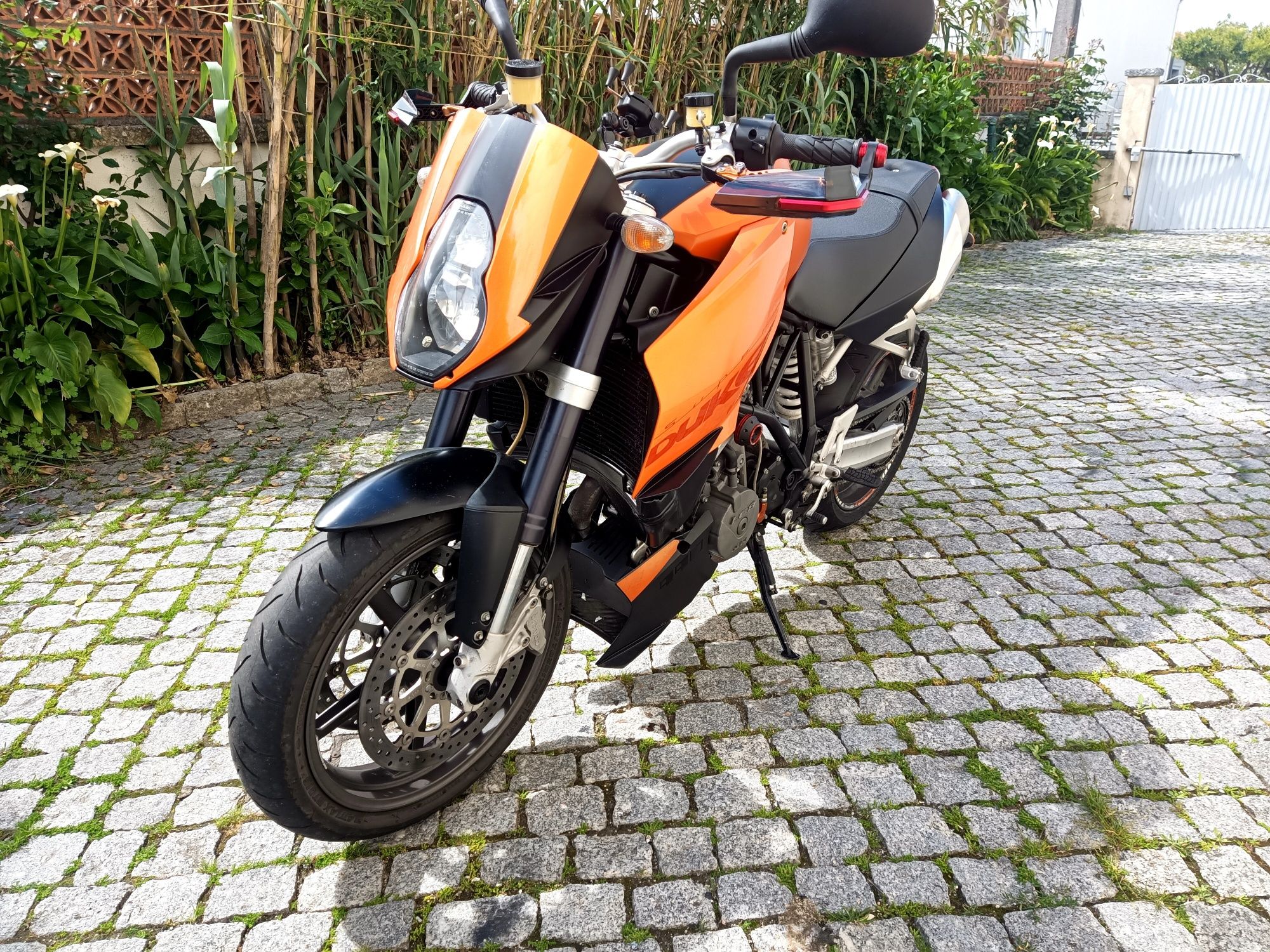 KTM Super Duke 990 LC8 2007