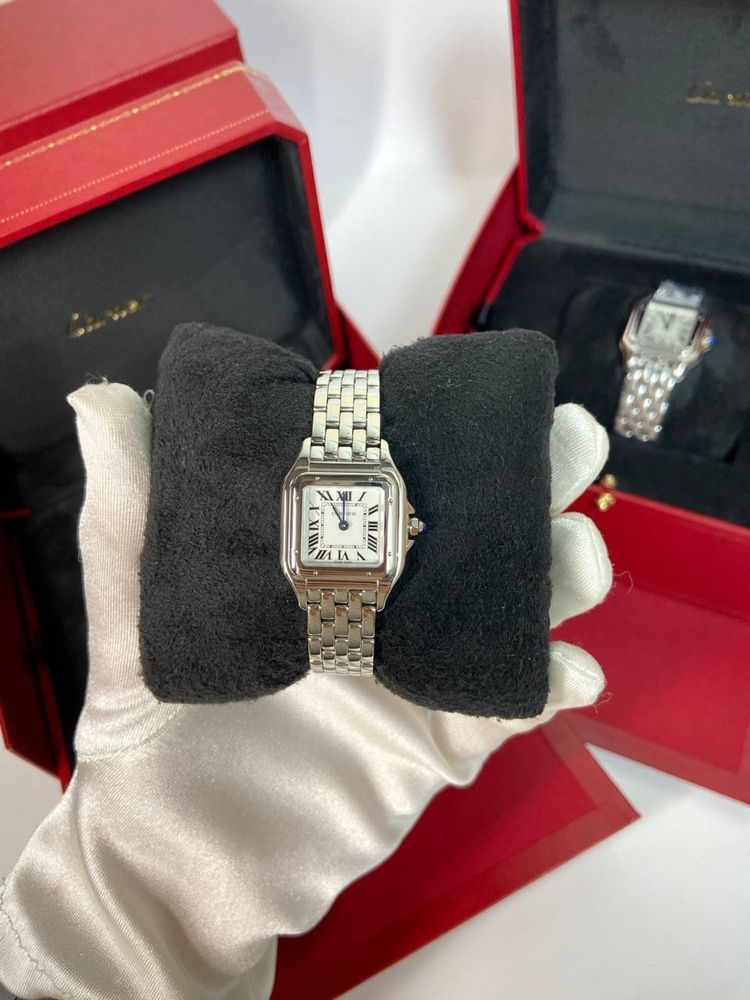 Жіночій годинник Cartier