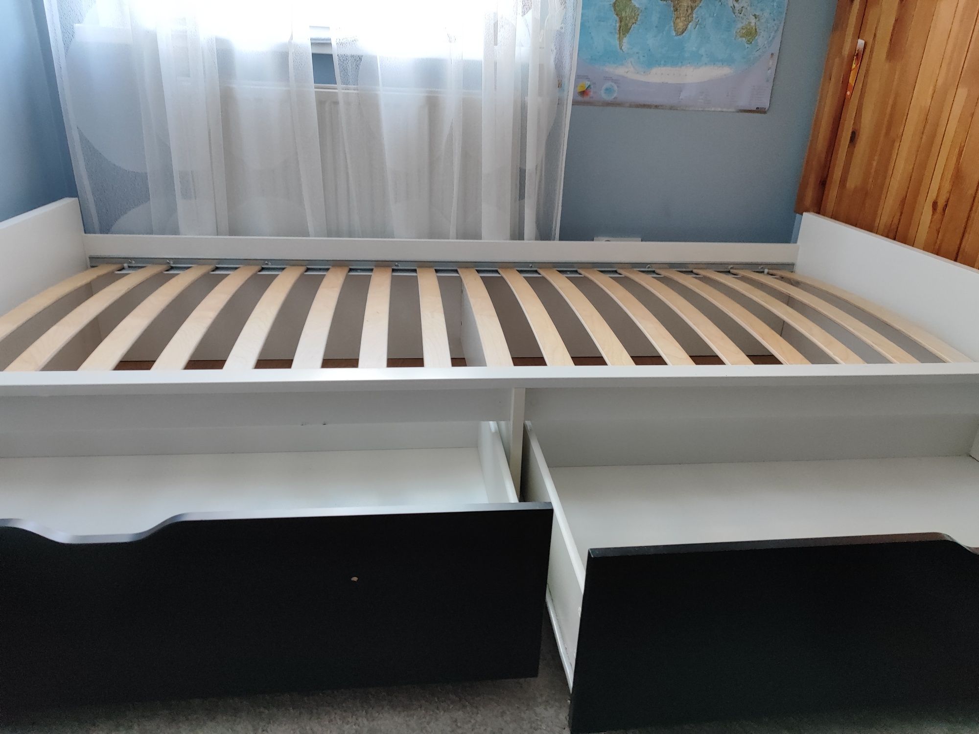 Łożko IKEA o nazwie Flaxa 90x200