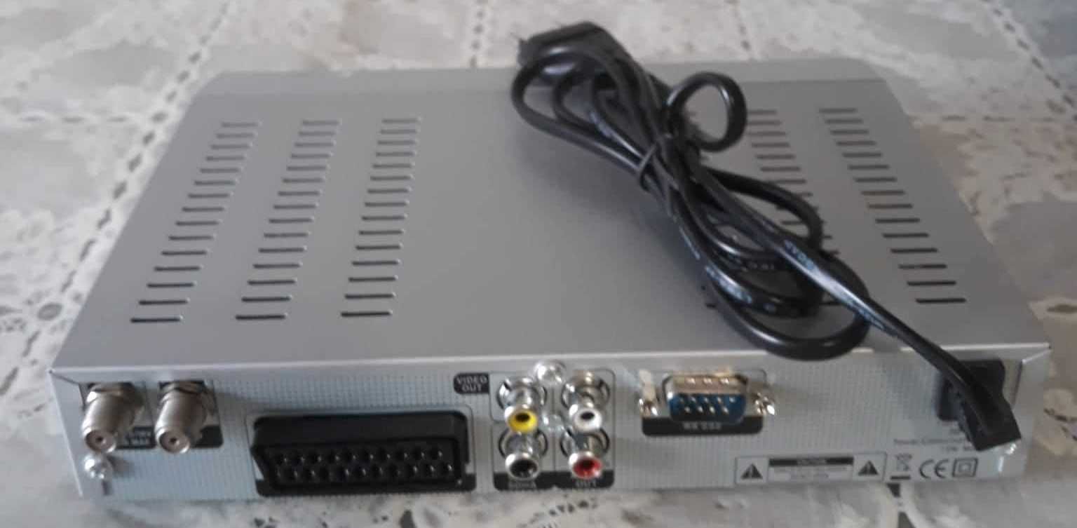 Tuner DVB-S OPTICUM 4060CX + pilot