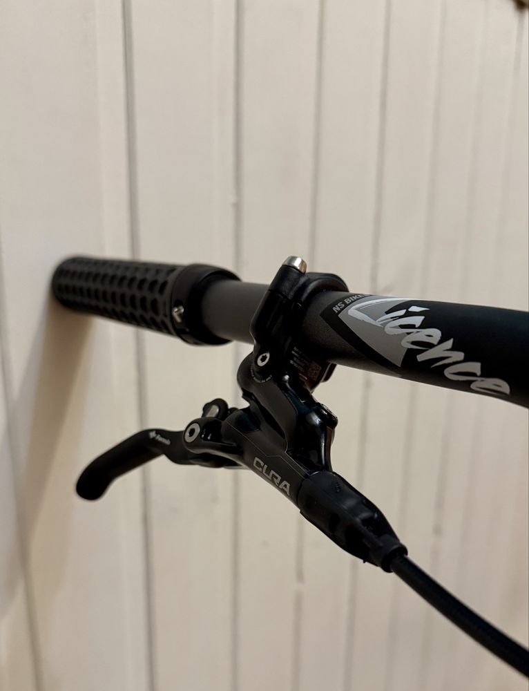 NS Bikes Movement 1 custom dirt/Nowy