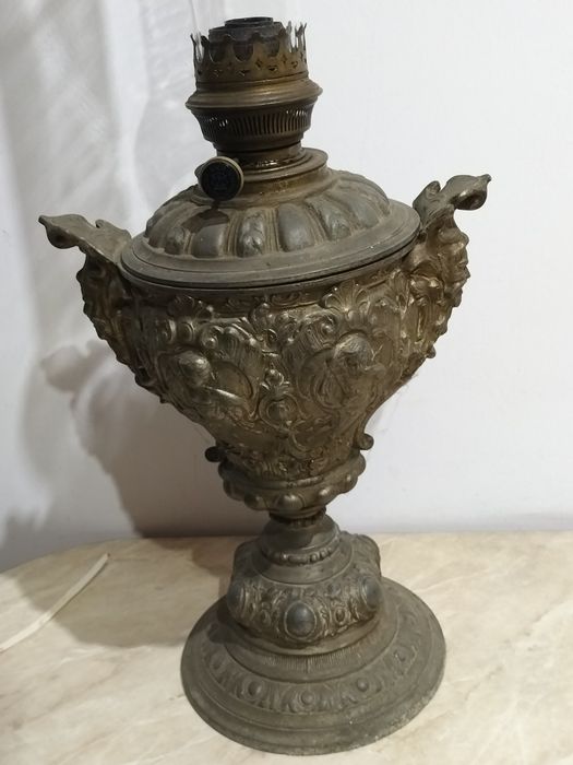 Lampa naftowa antyk Niemiecka Sygnowana