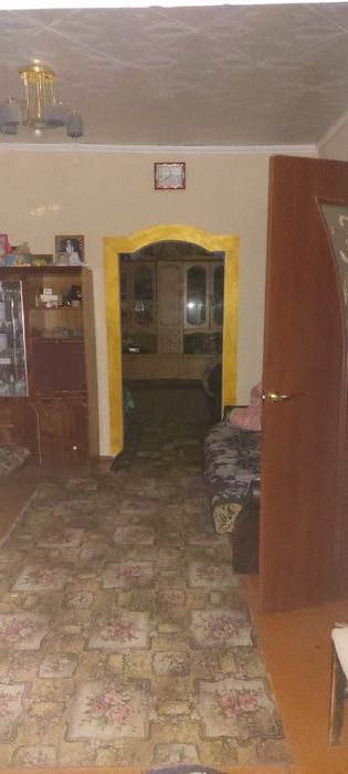 Великий затишний дім для життя, будинок з усіма зручностями