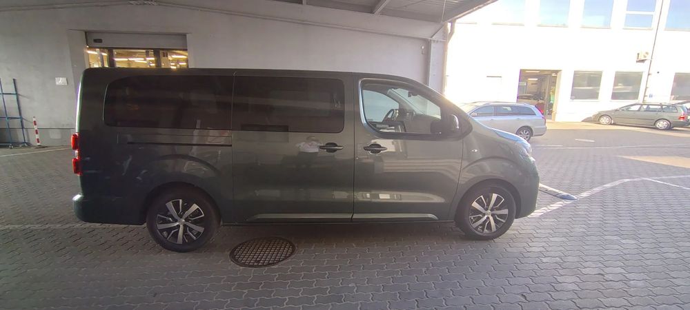 Toyota Proace Verso Toyota Proace Verso Family 2.0 D-4D 177KM A/T | 2025 | Nowy