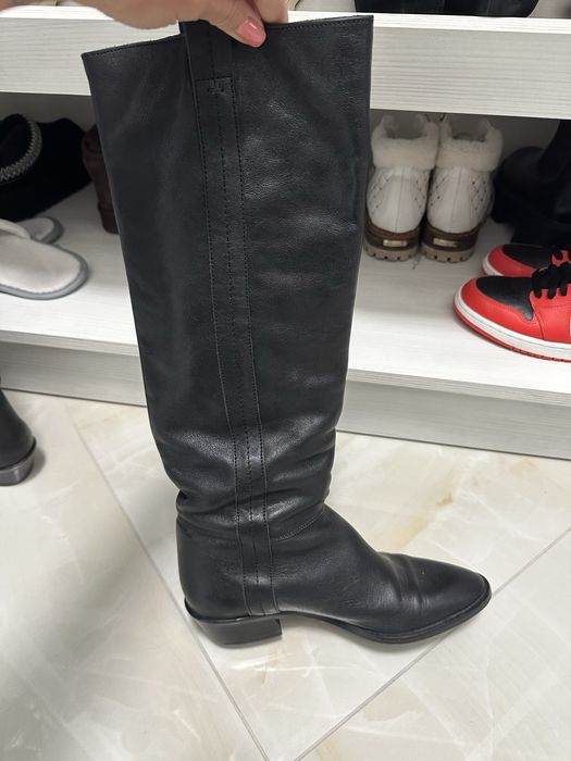 шкіряні чоботи  козаки Massimo Dutti