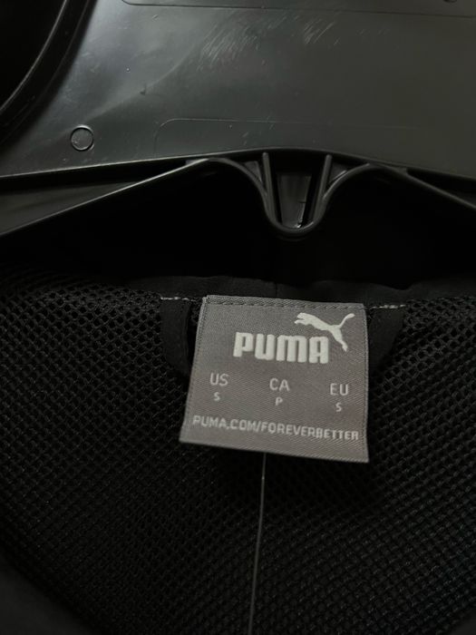 Нова оригінал Кофта куртка вітровка Puma core woven zip hooded jacket