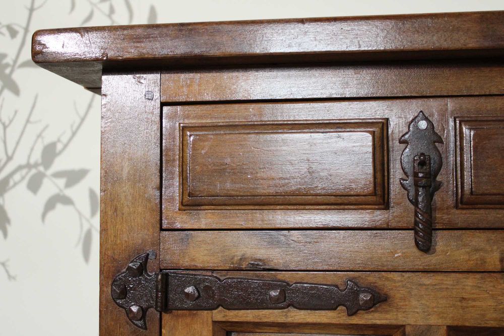 Komoda pini drewniana rustykalna farmhouse hiszpańska