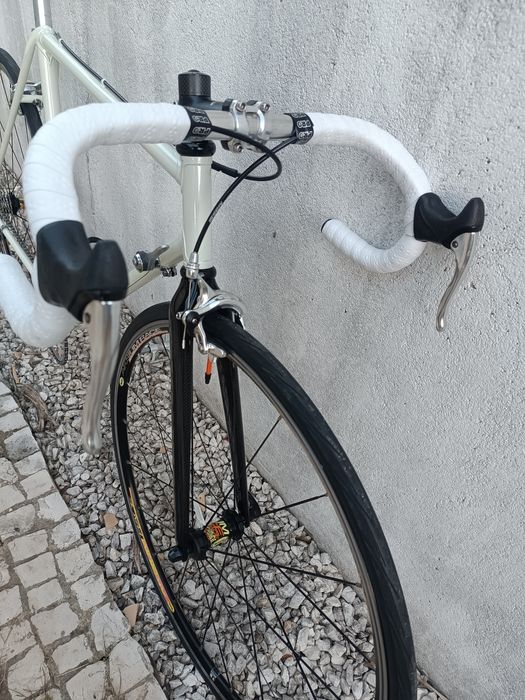 Bicicleta Estrada Vitus "Restomod"