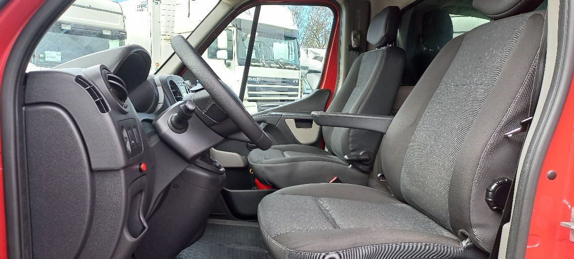 Продам  RENAULT MASTER 2018р 125 kw