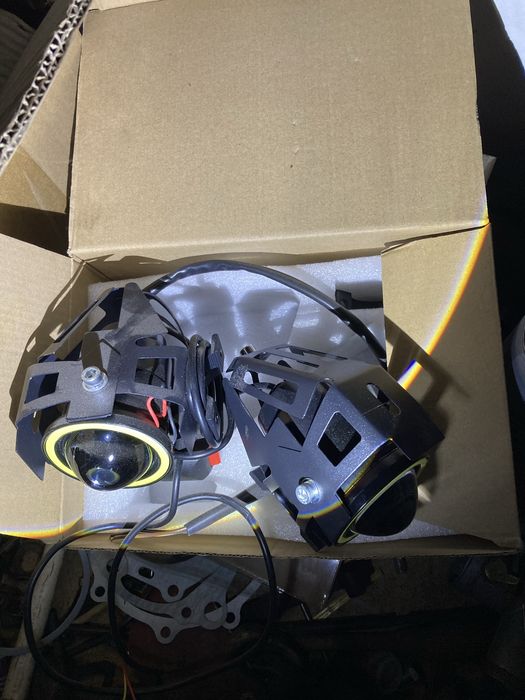 Доп фари на мотоцикл чі машину