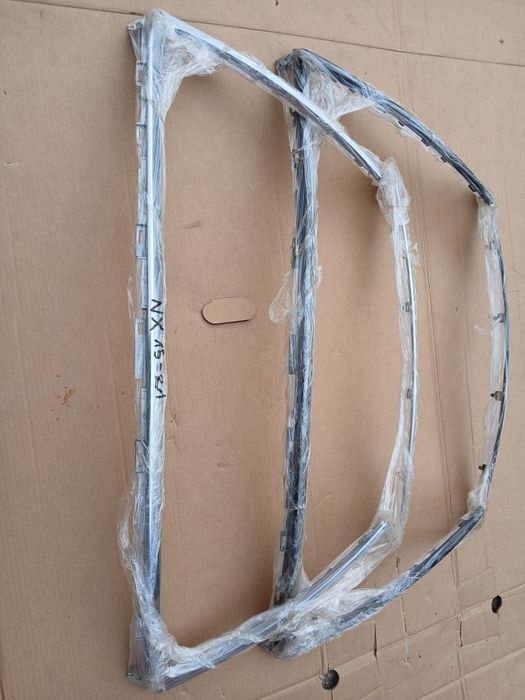 Chrom zderzak atrapy grill LEXUS NX 14-17 Nowy Org.