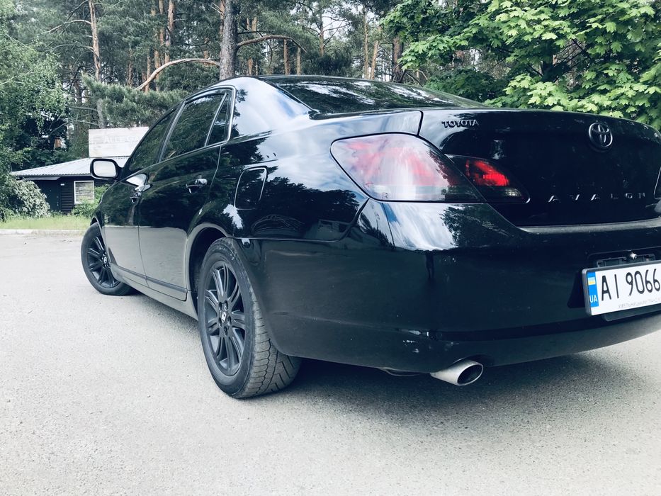 продам тойоту авалон
