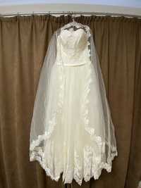 Весільна сукня нова,фата,перчатки,круг