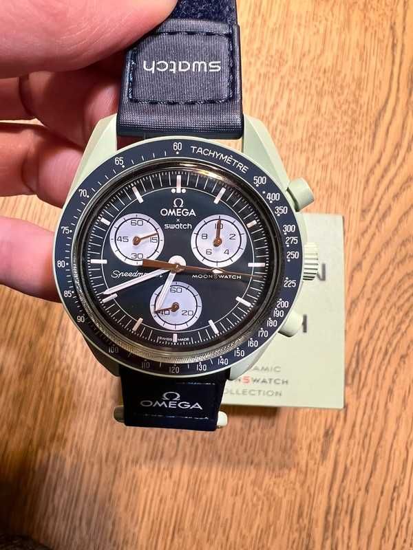 Zegarek Omega x Swatch SO33G100 Mission to Earth - Trwały materiał
