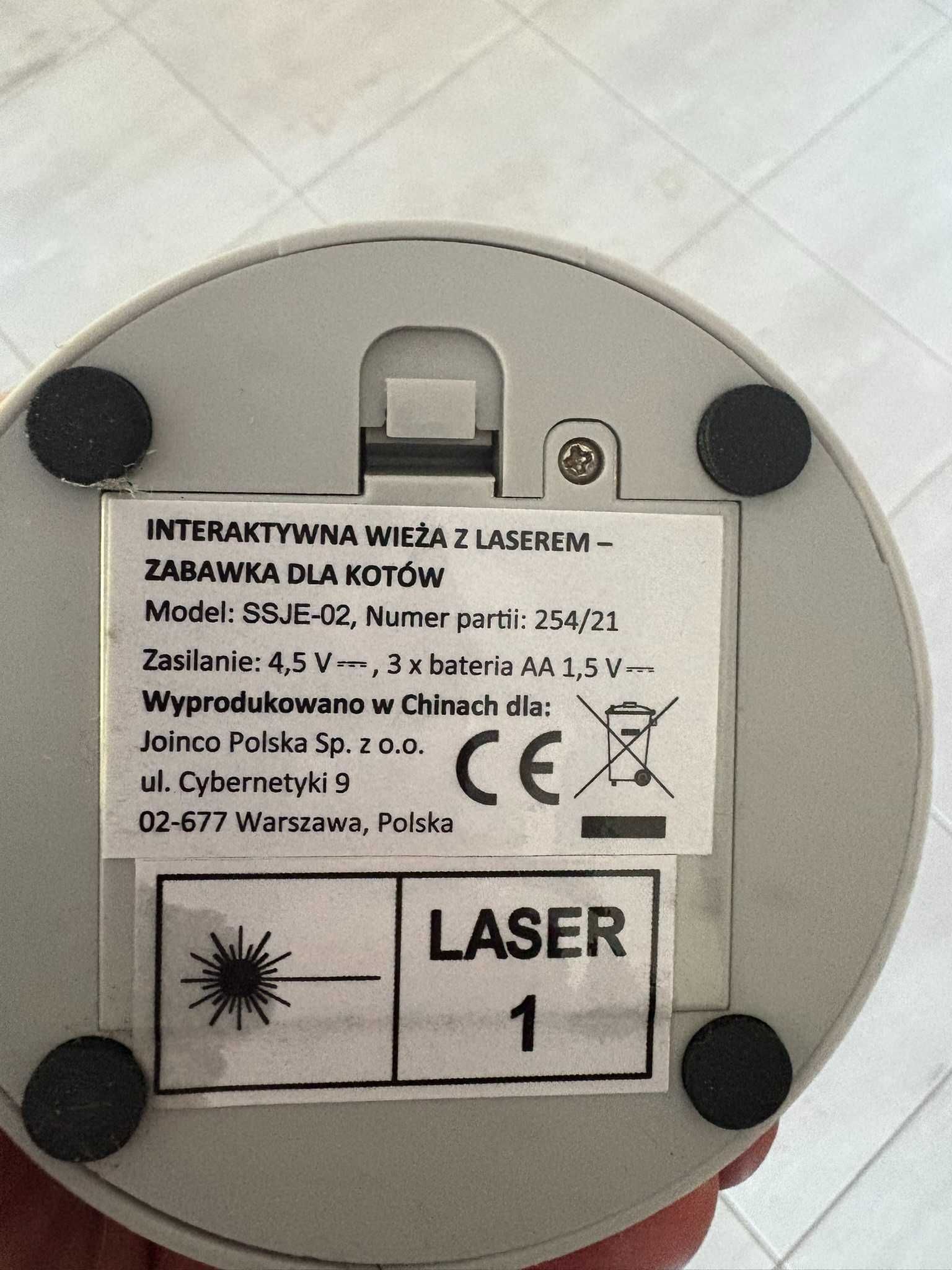 Zabawka dla kota LASER , prawie nowa, sprawna.
