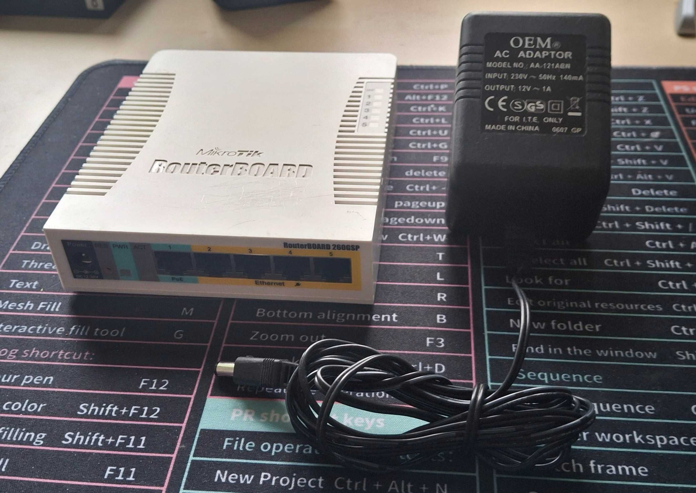 Switch MikroTik RB260GS - 5 portów ETH + 1 SFP