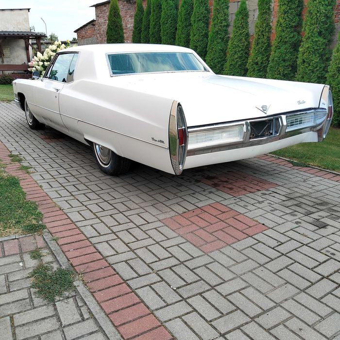 Cadillac deville coupe 1967