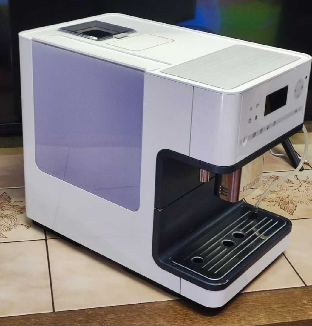 Кавомашина Міле Miele CM 6350 діамантовий білий українська мова