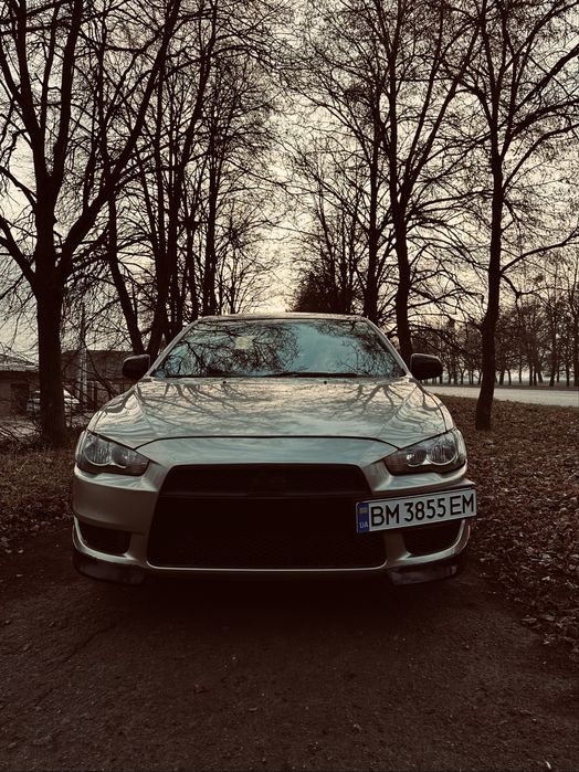 Mitsubishi lancer х 10.   1.5 газ/бензин