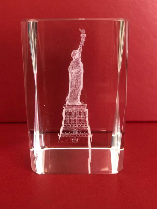 Statuetki laserowe 3D Statua Wolności hokeista szkło-kryształ