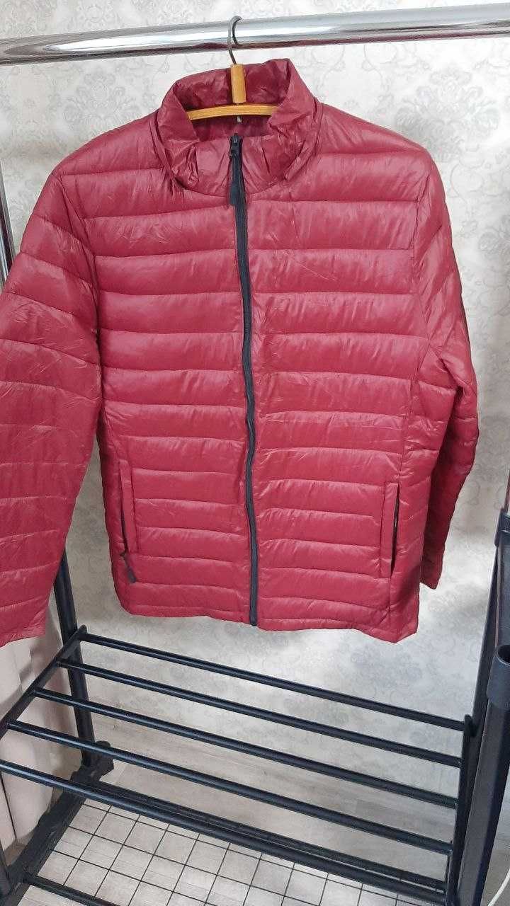 Продам чоловічу куртку