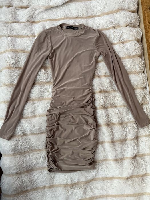 плаття в обтяжку