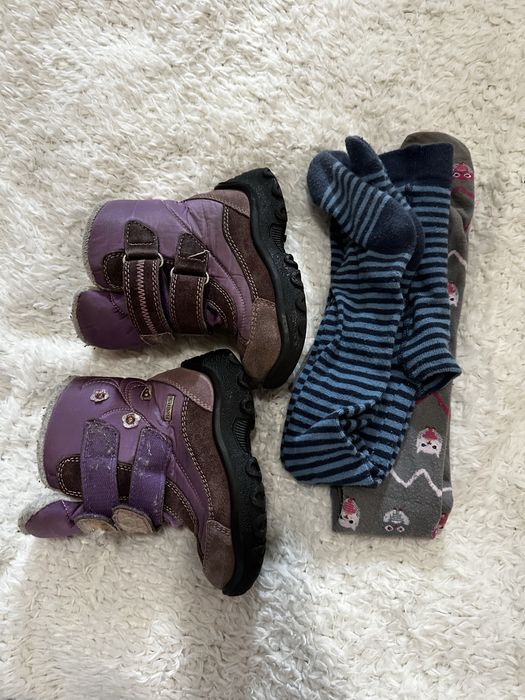 Ботинки з мембраною Gore Tex та колготи