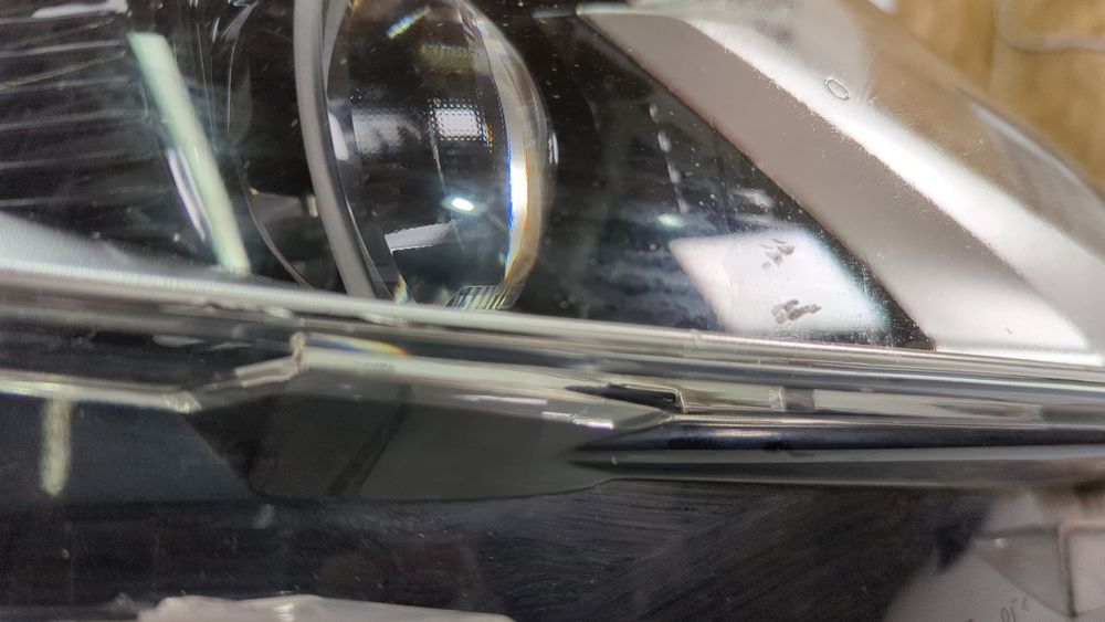 Фара правая для Lincoln MKZ Hybrid