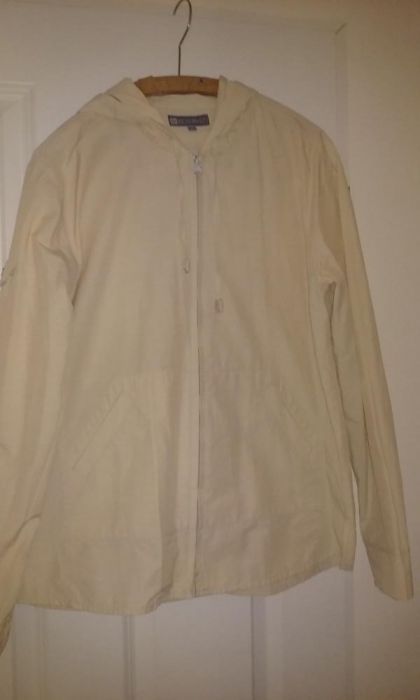lekka kurtka / bluza Reserved z kapturem piaskowa