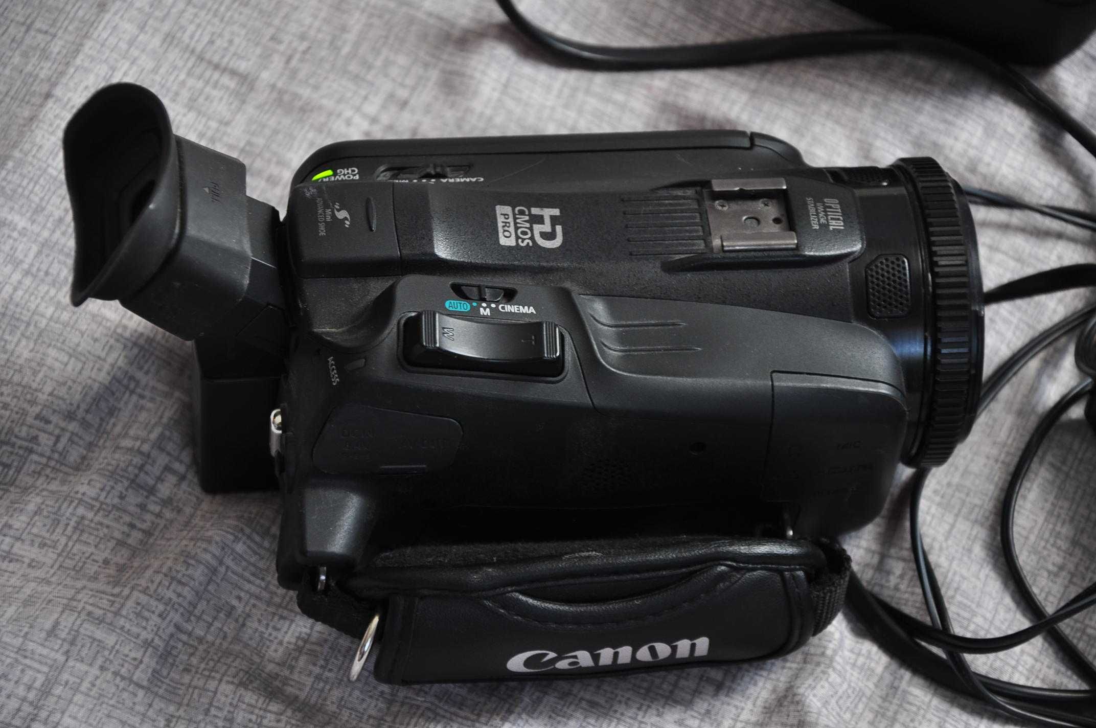 Canon legria HF G26