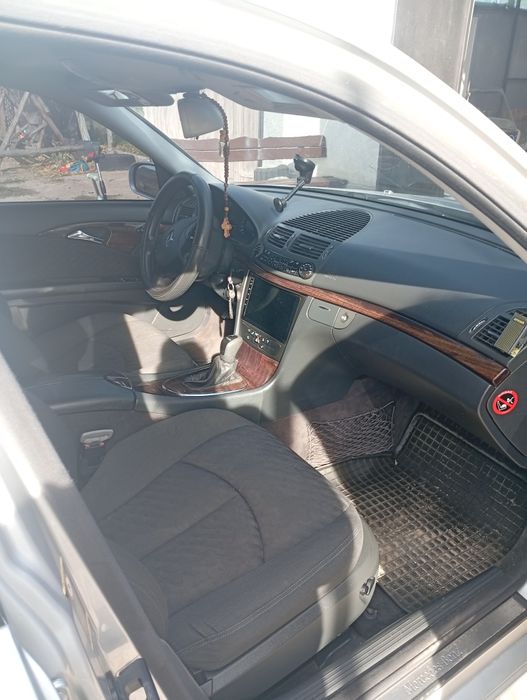 Мерседес 211, 2.7d