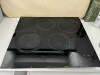 Płyta ceramiczna elektryczna Amica PC6233U, sprawna, pęknięta