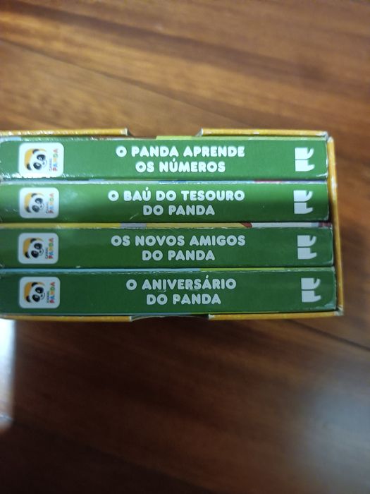 Vendo livros da coleção Mini biblioteca Panda