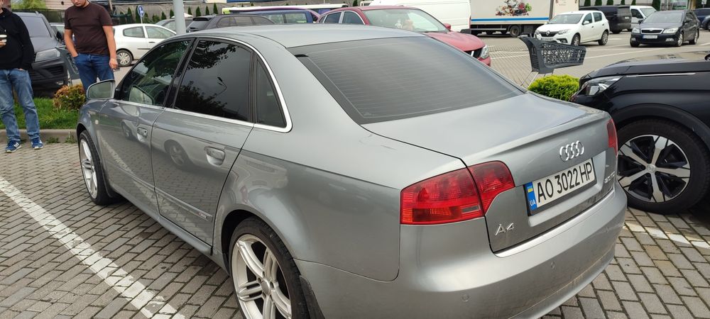 Продам ауді А4 2007 рік s-line